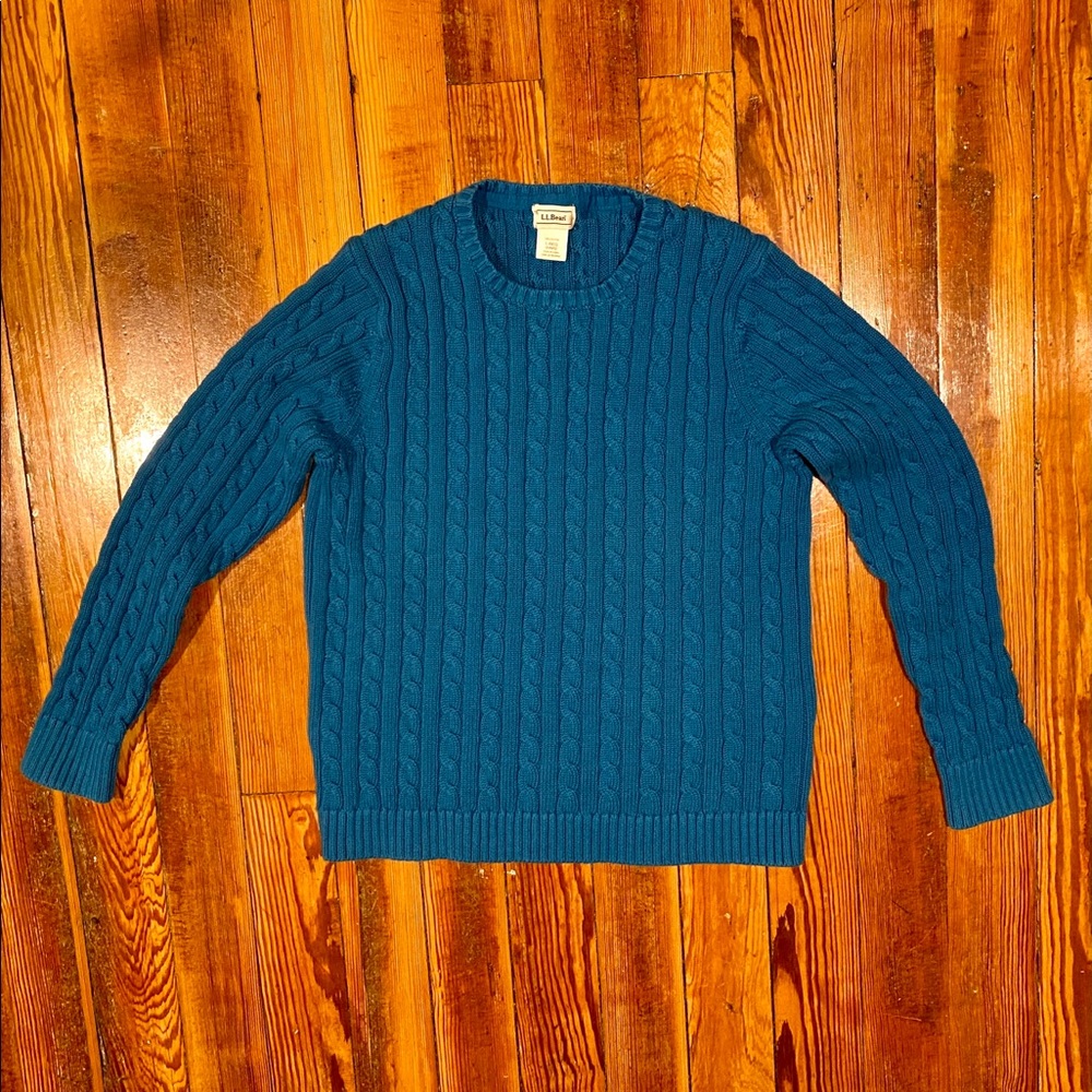 LL BEAN cable knit Sz L blue crew neck sweater